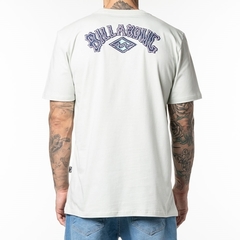 CAMISETA BILLABONG ARCH WAVE II