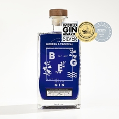 Gin Beg Modern & Tropical Gin Tônica Drinks Garrafa 750ml - Newness Atacado