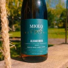 Vinho Miolo Linha Single Vineyard Tinto Branco Garrafa 750ml - loja online