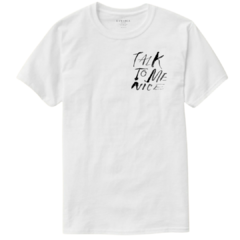 Remera TALK TO ME NICE - comprar online