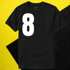 Remera EIGHT