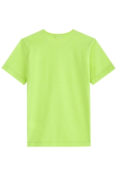 Camiseta infantil menino Lucboo verde neon na internet