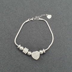 Pulseira com Berloques Coração Strass