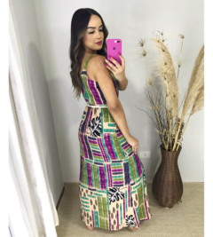 VESTIDO LONGO COM CINTO DE CORDA