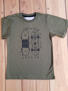 CONJUNTO INFANTIL MENINO TIME KIDS CAMISETA SKATE E BERMUDA MOLETOM - comprar online