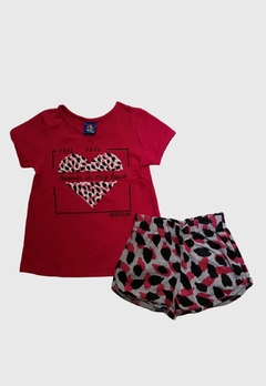 CONJUNTO INFANTIL MENINA BLUSA E SHORT ESTAMPA CORAÇÃO FOREVER PIPA