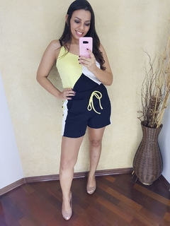 CONJUNTO REGATA + SHORT EM MALHA CREPE PRETO COM AMARELO - comprar online