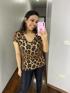 BLUSA FEMININA PODRINHA ESTAMPADA ONÇA MARROM ANIMAL PRINT na internet