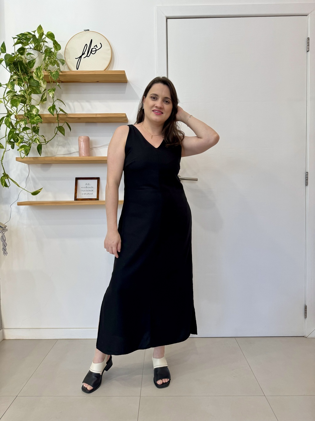 Vestido viscose preto - Comprar em Flô Comfortwear