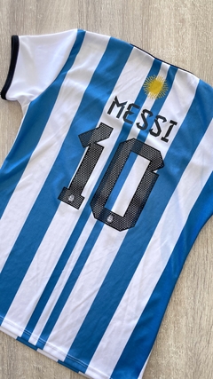 Camiseta Adidas Argentina - Talle XL - Messi - comprar online