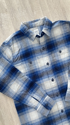 Sobrecamisa Gap - Talle 10 años - abrigada! - comprar online