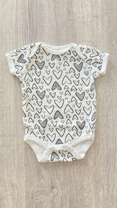 Body Chick Pea - Talle 0/3 meses - corazones