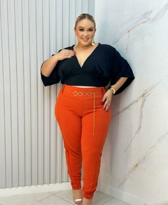 Imagem do Calça Crepe Julie Plus Calça Feminina Plus size 48 ao 52 Preta Com lycra