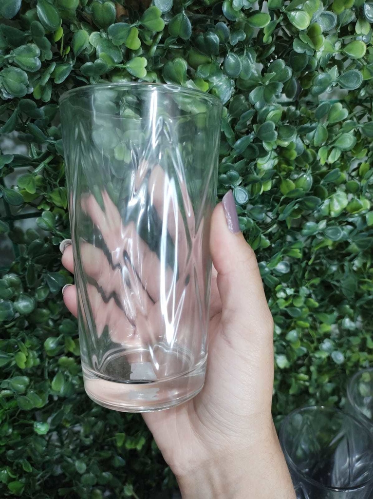 Conjunto de 6 copos de água Vine – PETRA CONCEPT