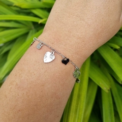 Pulseira Corações Chapinha Banho de Ródio Branco