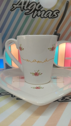 SET DESAYUNO CORAZÓN MAMÁ - comprar online