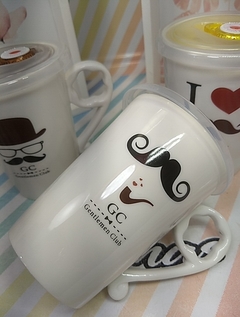 TAZA CERAMCA MOSTACHO en internet