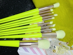 SET BROCHAS FLUOR - Algo Mas