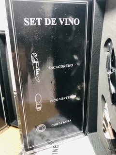 SET VINO en caja - Algo Mas