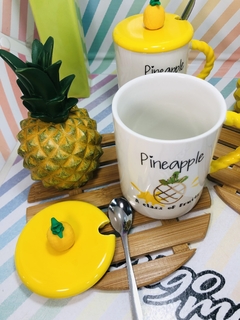 TAZA ANANA en internet