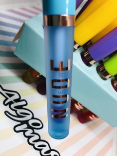 BRILLO LABIAL CAMBIA COLOR MISS BETTY - tienda online