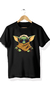 Remera baby yoda negra adultos