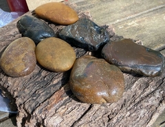 KIT para HOTSTONES SPA & WELLNESS, Silex Marrom Negro Flintstones 1,023kg - Águas de São Pedro