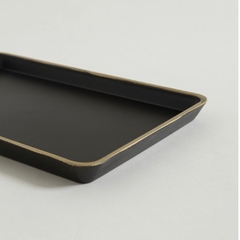 BANDEJA RECTANGULAR NEGRA BORDES DORADOS 32 X 22 - comprar online