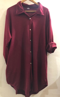 CAMISA DE LANILLA CON BOLSILLO BORDO