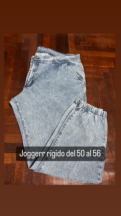 JOGGER RIGIDO EN TALLE GRANDE