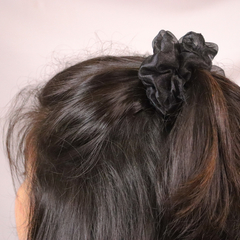 Scrunchie Obsidiana Mini na internet