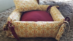 Cama Pet Quadrada Arabesco Patchwork, com Travesseiro - comprar online