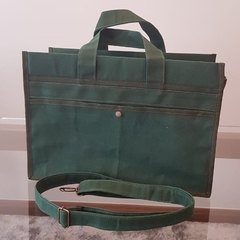 SACOLA EM LONA ENCERADA MÉDIA COM BOLSO EXTERNO - comprar online