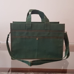 SACOLA EM LONA ENCERADA MÉDIA COM BOLSO EXTERNO - comprar online