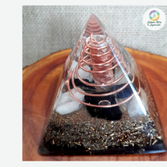 PIRÂMIDE ORGONITE TURMALINA E OBSIDIANA NEGRA 10 cm