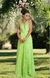 Vestido de festa longo plissado com detalhe na lateral- Verde menta na internet