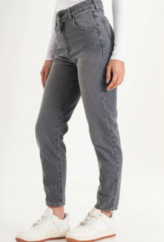 Jean Mom Fit - comprar online