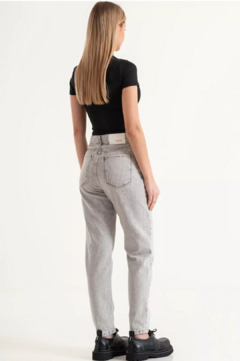 Jean Mom Fit Rigido SILVER VULKA - tienda online