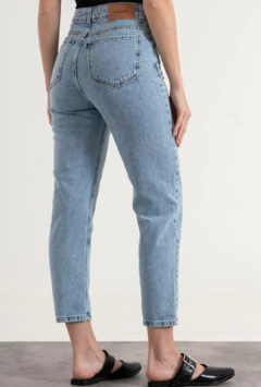 Jean Mom Fit Rigido VERVE - tienda online