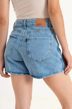 Short Pollera Skort Botones en internet