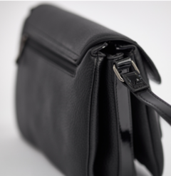 Cartera Black en internet