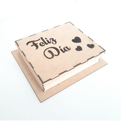 CAJA FELIZ DIA 240 X 200 MM - comprar online