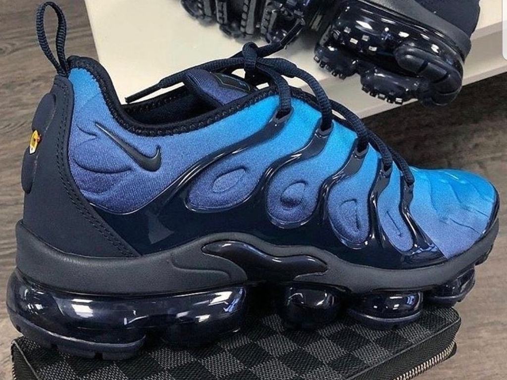 Vapormax top plus importado