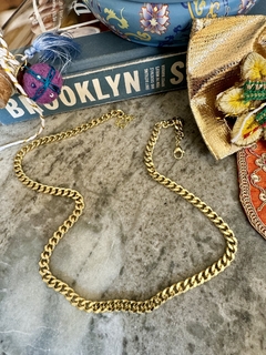 Collar 872