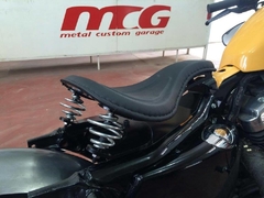 Kit Customização Harley Davidson Sportster banco solo com molas estofado - metalcustomgarage