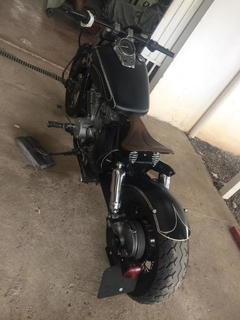 Imagem do Para lama Traseiro Honda Shadow 750 Pneu até 180mm de largura 90cm acompanha kit fixação banco solo com mola