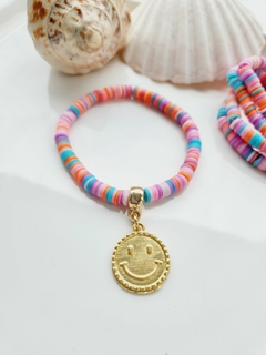 Pulseira de Borrachinhas com Pingente Dourado Smile -