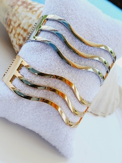 Bracelete Dourado ou Prateado em Formato de Ondas - - comprar online