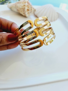 Imagem do Bracelete Linhas Triplas em Dourado e Prata -