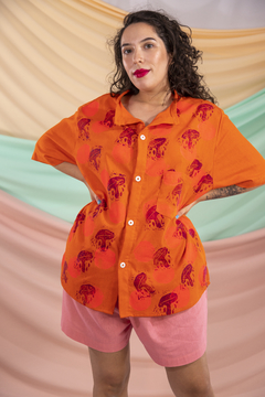 Camisa cogumelos - laranja na internet